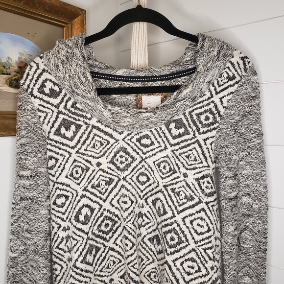 Anthro Postmark Konya Tunic Cowlneck Pocket Sweater Black White Size Small - Picture 4 of 6